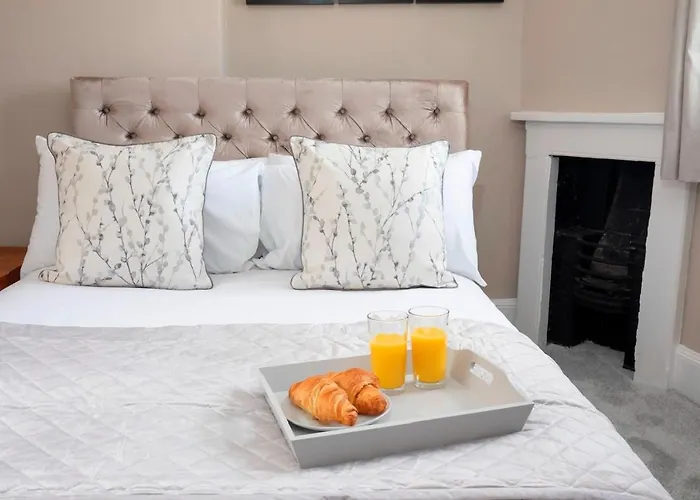 Two Bedroom Duplex Town Centre Serviced Apartment